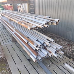 Begagnade galvaniserade rör i 1½" och 2" 